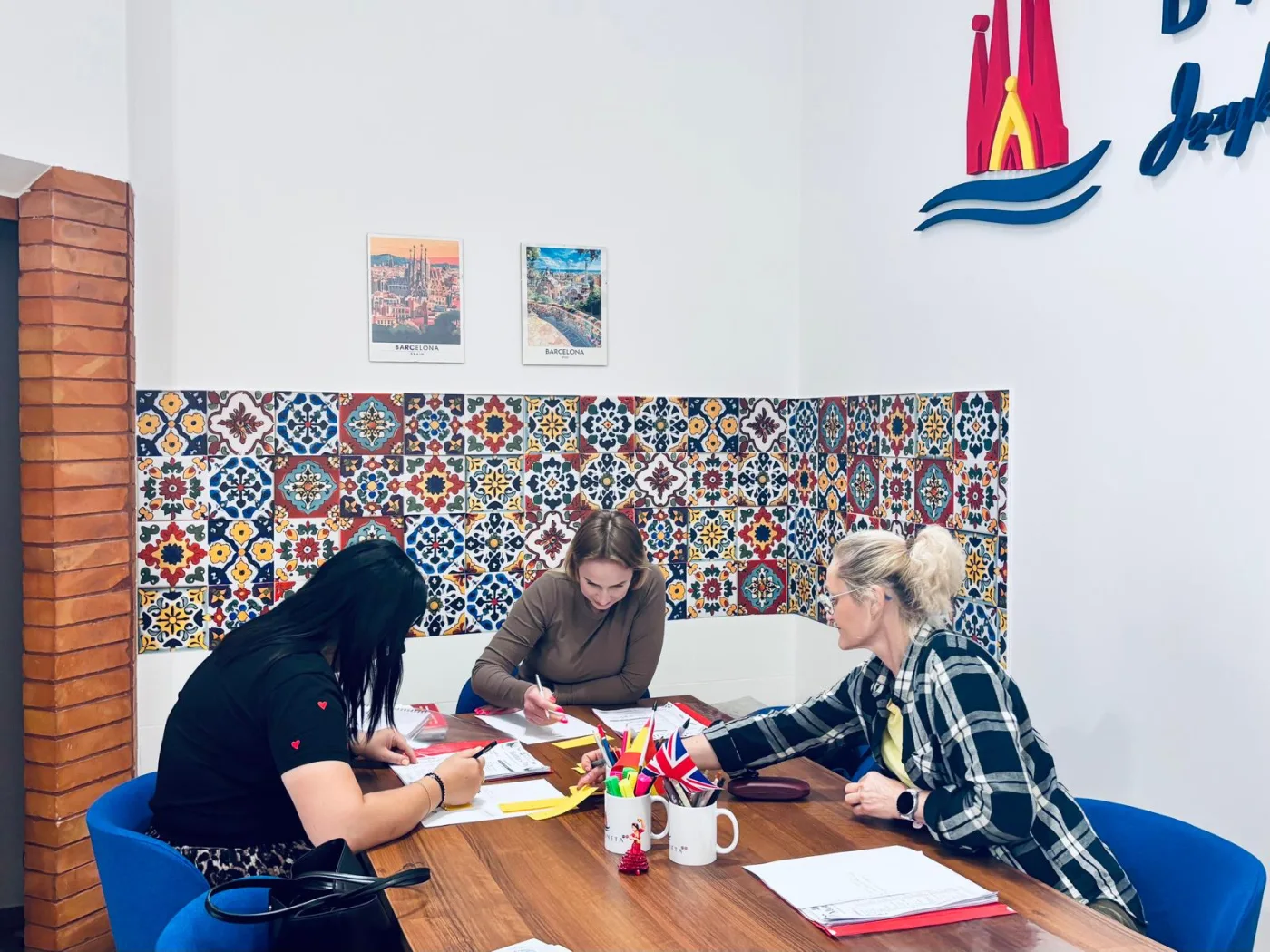 Zajęcia dorosłych w Barcelonecie - azulejo i atmosfera Barcelony